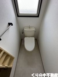 シンプルで使いやすいトイレです