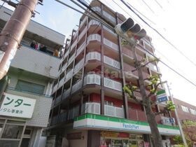 サンメゾンの外観
