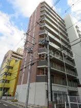 M’プラザ小阪駅前の外観