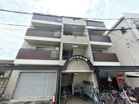 リバーヒル八尾の外観