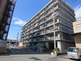 フローラ長田の外観