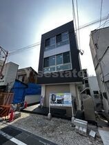 アベニュー瓢箪山の外観