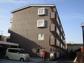 シュロス若江の外観