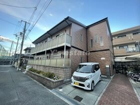 アンプルール クラージュ 瓢箪山の外観
