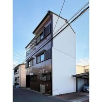 生野西3丁目戸建の外観