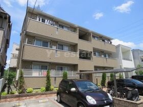 エリチェ青山の外観