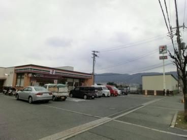 セブンイレブン 八尾福万寺町店