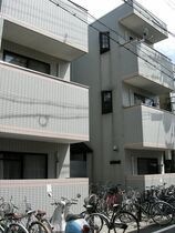 コスモハイツ新町IIの外観