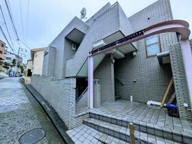 サンクレージュ横浜の外観