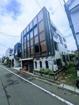 アマチクビルの外観