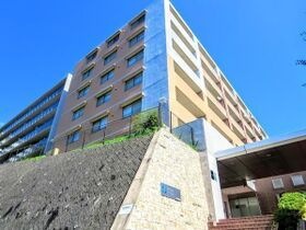 CASSIA横濱ガーデン山の外観