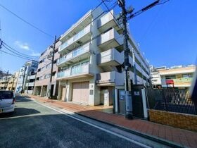 横浜市神奈川区松本町5丁目の外観
