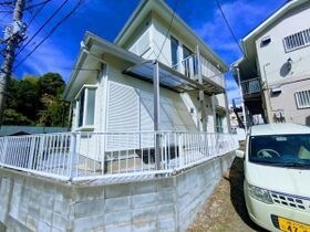小泉貸家の外観