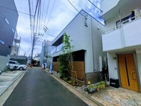 横浜市神奈川区上反町1丁目の外観
