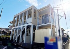レオパレスサライの外観