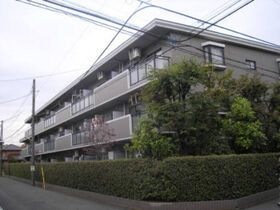 リヴェール滝山の外観