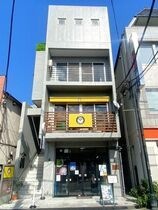 杉山ビルの外観