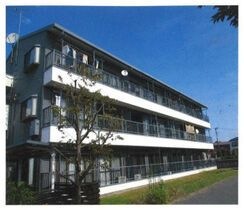 Le chevalの外観