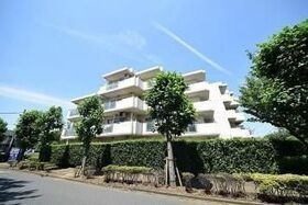 コーポレート中清戸1号棟の外観