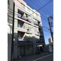 清寿フラットの外観