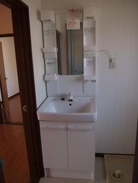 独立洗面台