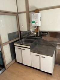 キッチン交換します