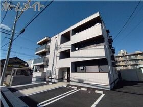 D-ROOM茜部中島　A棟の外観