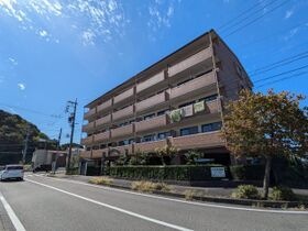 ロイヤルエステートⅢの外観