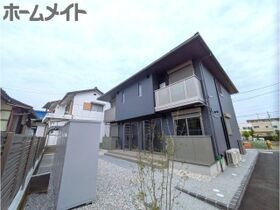 YOUR　MAISON茜部中島の外観