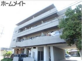 ナガラアンクレーの外観