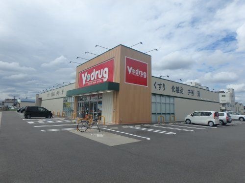 V・drug東鶉店