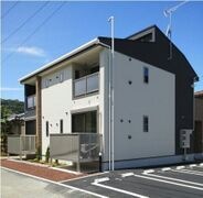落ち着いた雰囲気の外観です