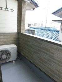 お洗濯にも便利なバルコニー付き