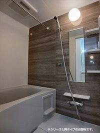 コンパクトで使いやすいお風呂です