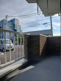 広々としたバルコニーです