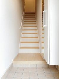 シンプルで使いやすい玄関です