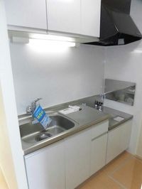コンパクトなキッチンで掃除もラクラク