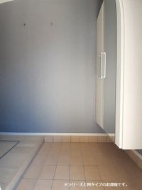 シンプルで使いやすい玄関です