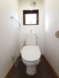 シンプルで使いやすいトイレです