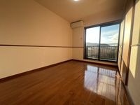 きれいな洋室です