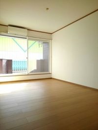 ゆったり過ごせるリビングです