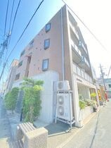 ビアンフェの外観