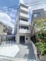 GRAND STEADY西田辺の外観