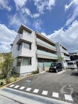 シャーメゾン加茂の外観