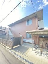フラット桃ヶ池の外観