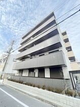 パーシモン中もずの外観