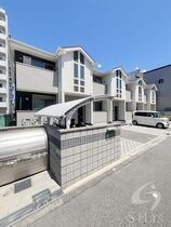 アセーボフロールの外観