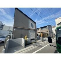 東大阪市高井田中1丁目の外観