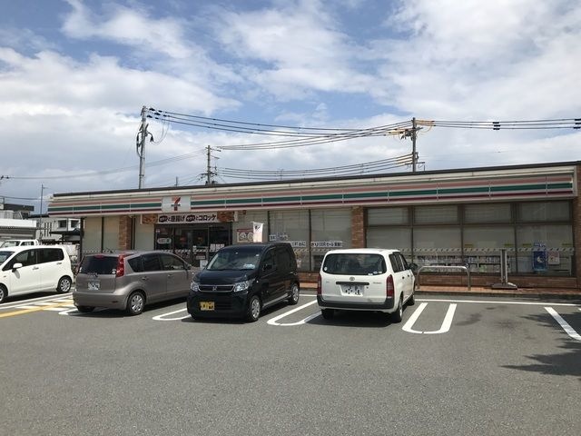 セブンイレブン堺浜寺諏訪森町店