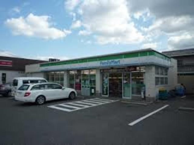 ファミリーマート堺津久野町店